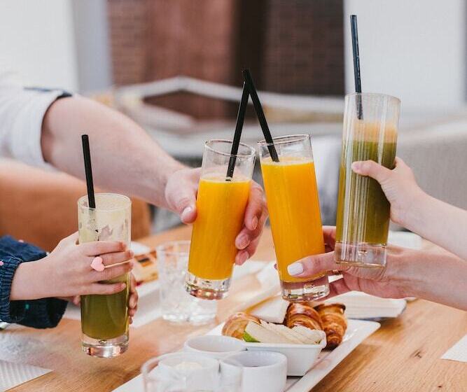 هتل Riviera Wellness Resort