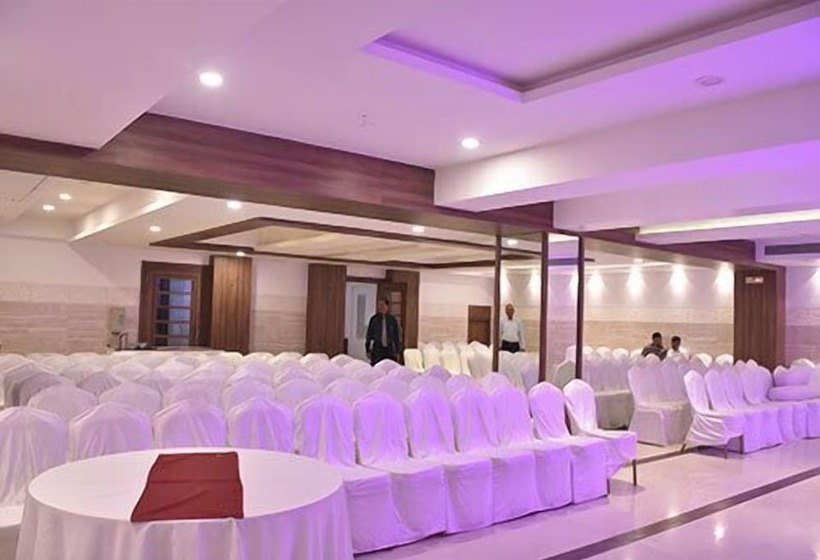 Отель South Coast