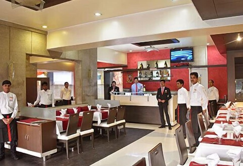 Отель South Coast