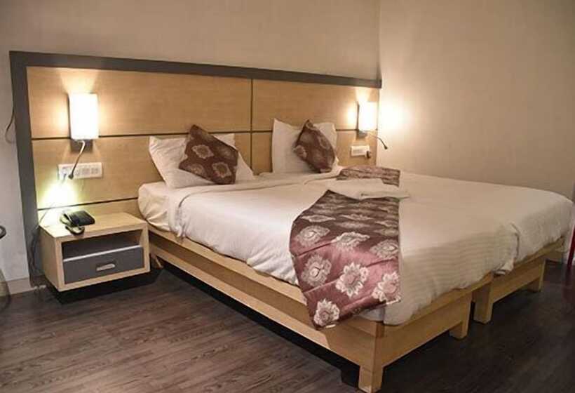 Отель South Coast