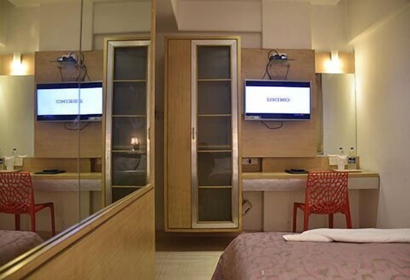 Отель South Coast