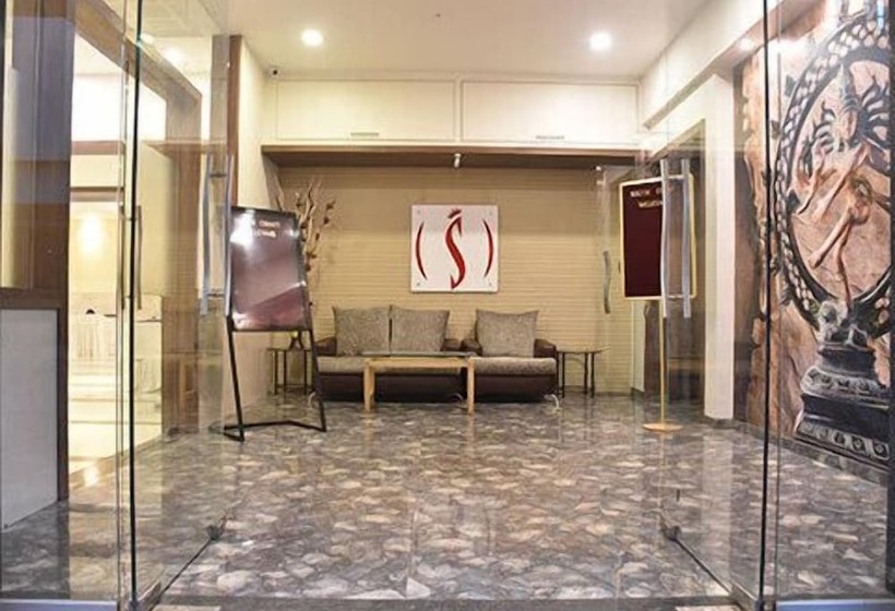 Отель South Coast