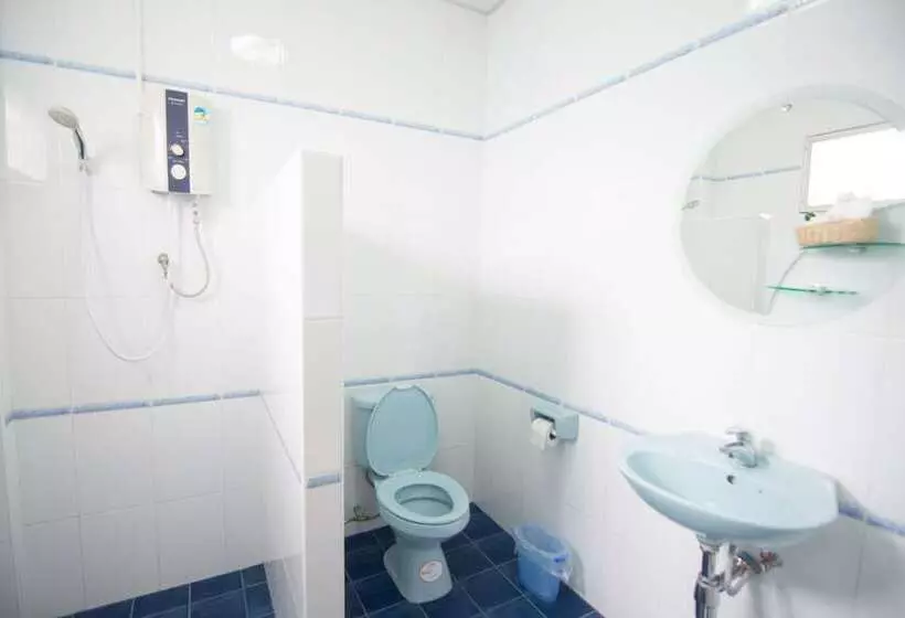 Hotelli Wattana Village Resort