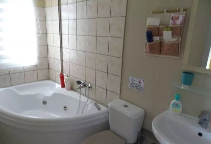 ペンション Artemis Greenhill