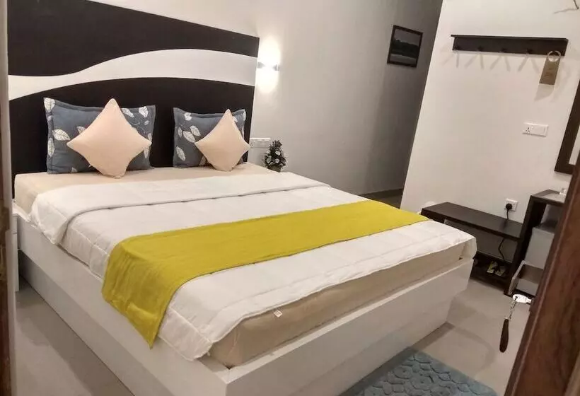 Majatalo Diva Villa Transit