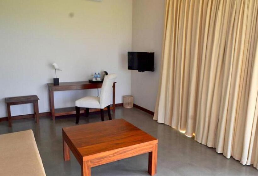 بنسيون Kethaka Aga