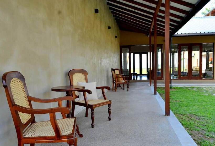 بنسيون Kethaka Aga