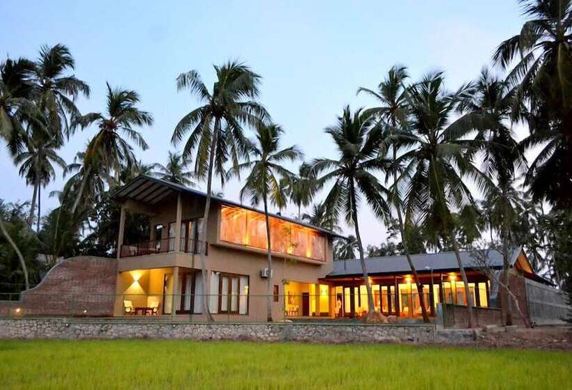 بنسيون Kethaka Aga