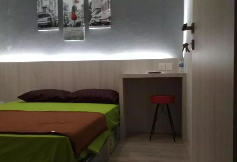 Majatalo Sleeprest   Plamo Garden