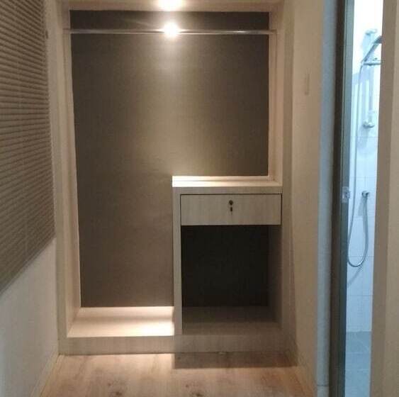 פנסיון Sleeprest   Plamo Garden