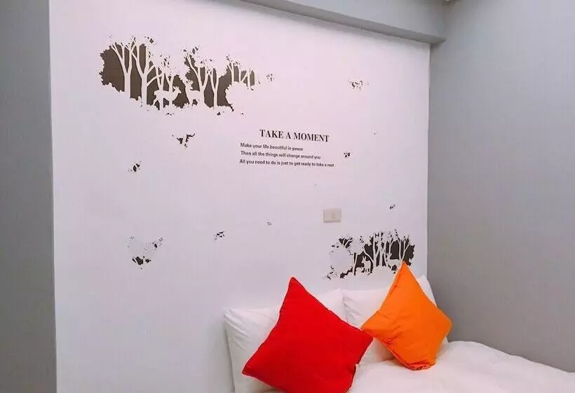 پانسیون Tree&grass Inn Hostel