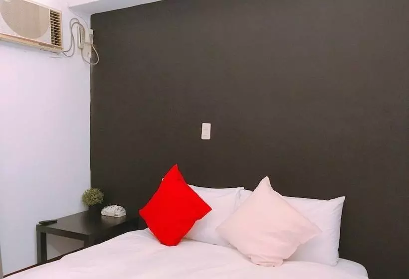 پانسیون Tree&grass Inn Hostel