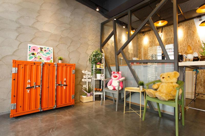 تختخواب و صبحانه Meng Yun Ge