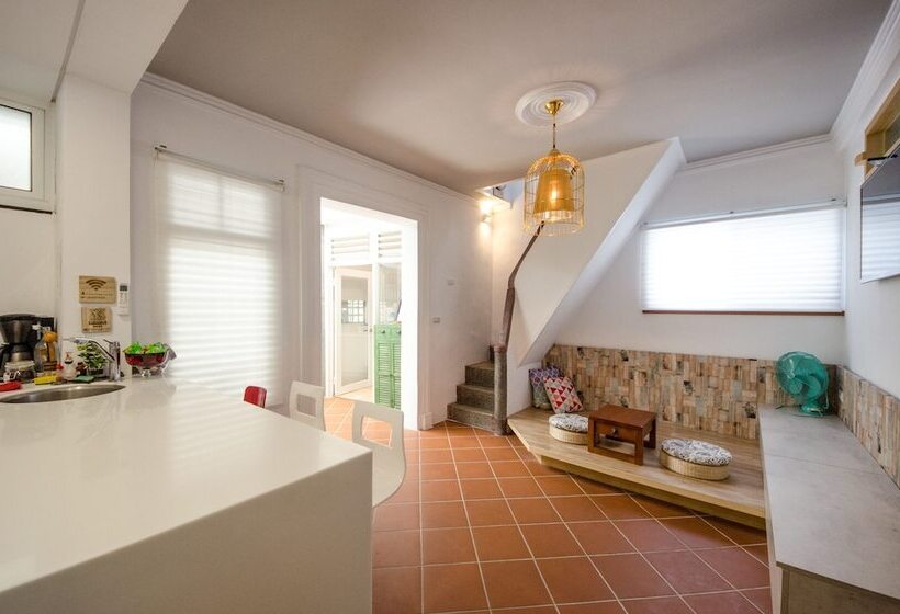 تختخواب و صبحانه Tainan Travel Inn