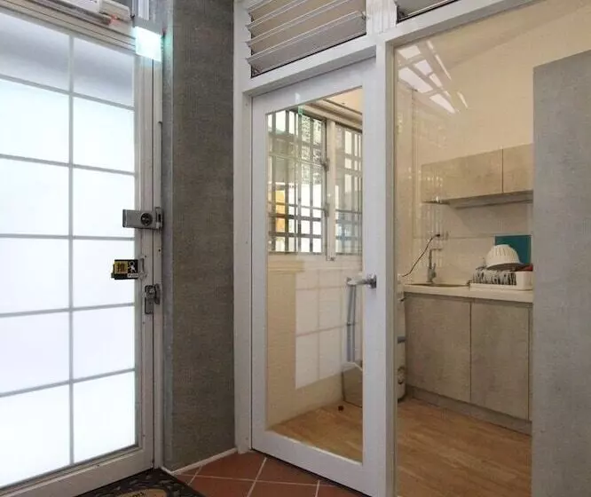 تختخواب و صبحانه Tainan Travel Inn