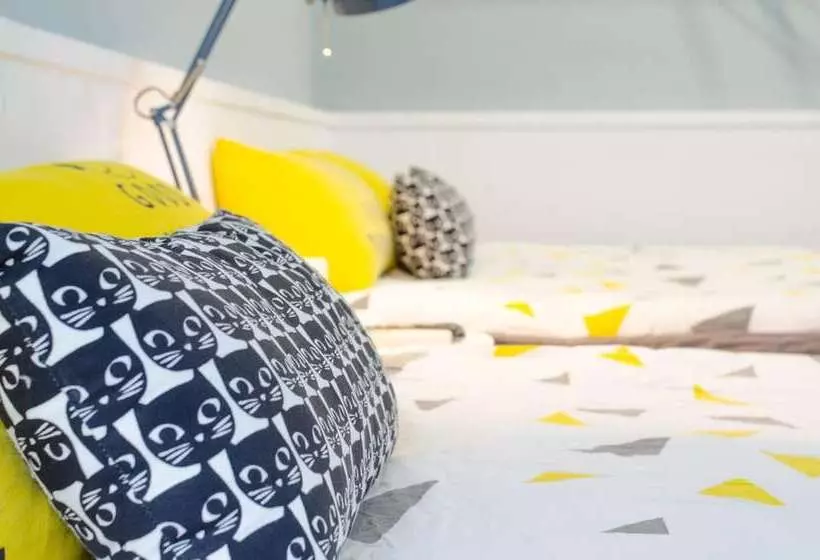 تختخواب و صبحانه Tainan Travel Inn