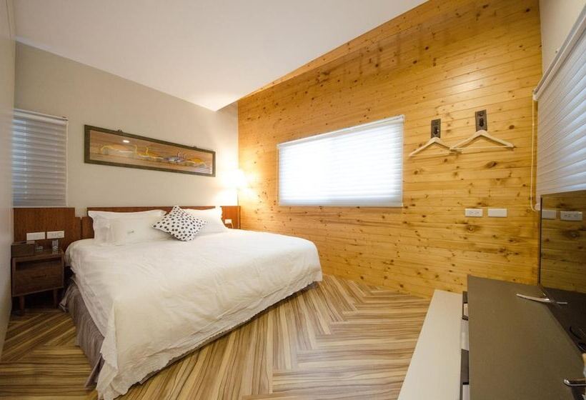 تختخواب و صبحانه Tainan Travel Inn