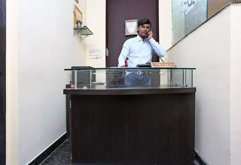 هتل Gagan Grant