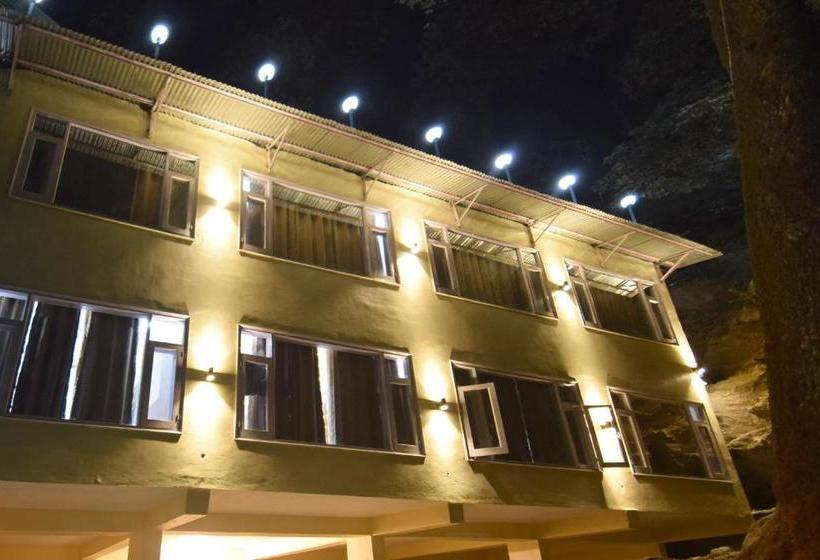 هتل Gellasenheit By Oyo Rooms