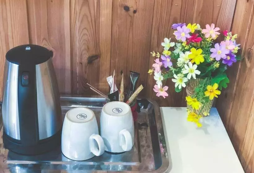 پانسیون Guesthouse Skálafell