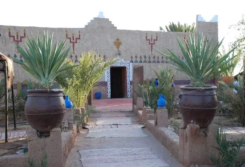 Majatalo Kasbah Les Alizes Du Desert