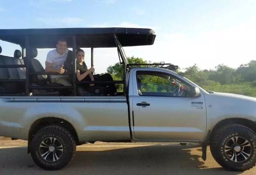 Majatalo Lavender Home Yala Safari