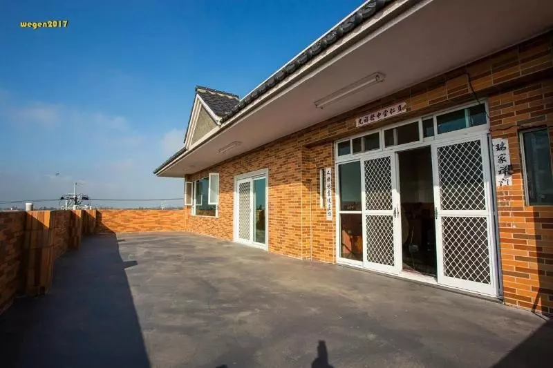 پانسیون Manor