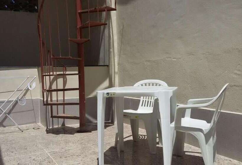 پانسیون Quartos Em Casa In Caxias Da Paraíso