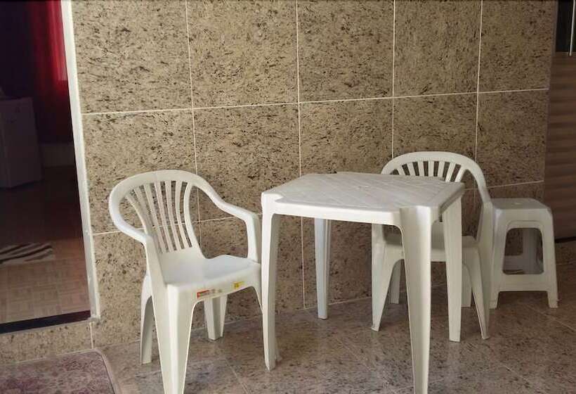 پانسیون Quartos Em Casa In Caxias Da Paraíso