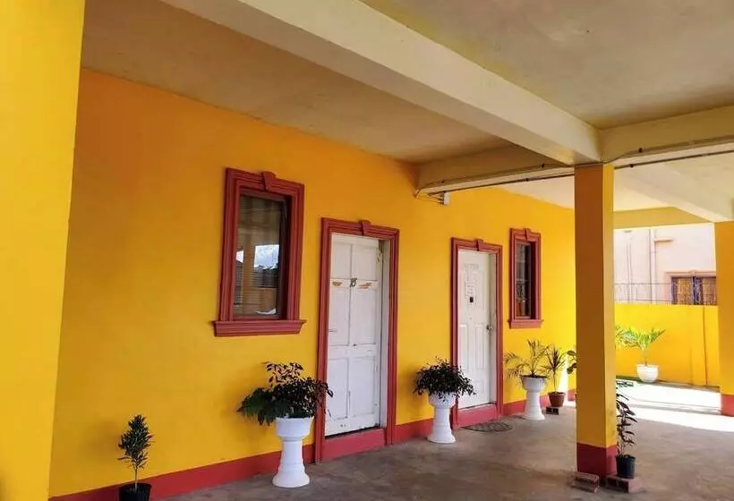 پانسیون Studio 27 Inn