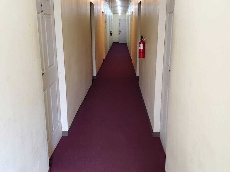 پانسیون Studio 27 Inn