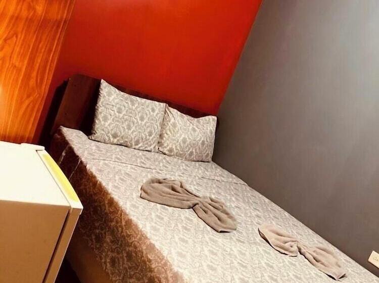 پانسیون Studio 27 Inn