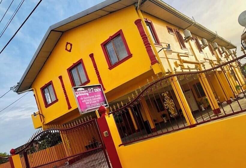 پانسیون Studio 27 Inn