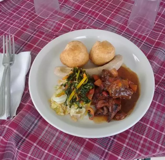 Pink Rock Inn Bed And Breakfast