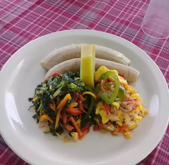 Pink Rock Inn Bed And Breakfast