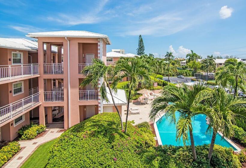 The Colonial Club, Oceanfront Condos