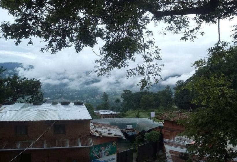 تختخواب و صبحانه Changu Newa Homestay