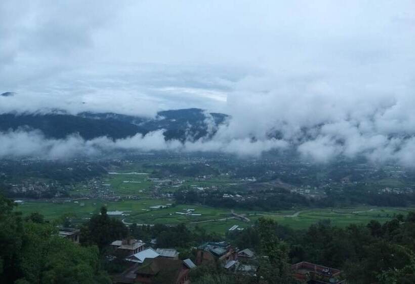 تختخواب و صبحانه Changu Newa Homestay