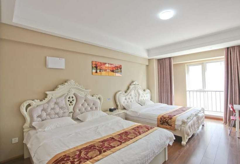 Dalian Yuehao Apartment