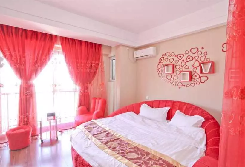 Dalian Yuehao  Apartment