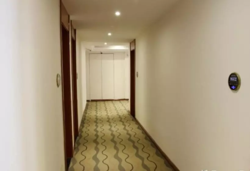 Hotelli Guilin Lixin