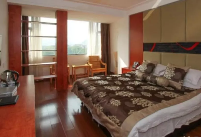 Hotelli Guilin Lixin
