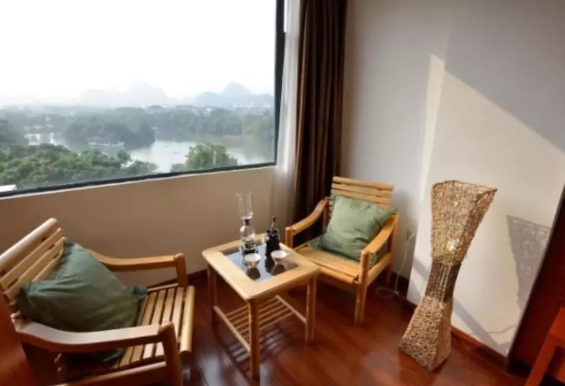 Hotelli Guilin Lixin