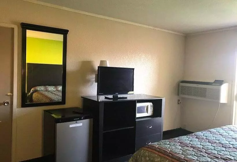 Hotelli Woodville Inn