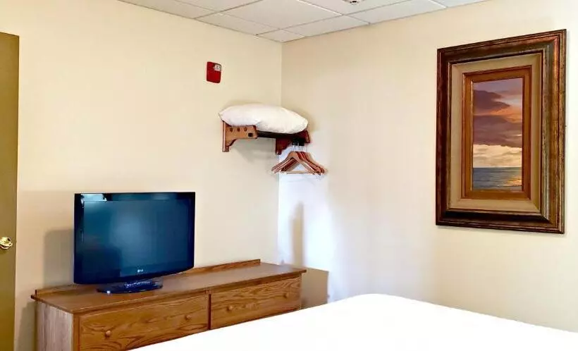 Motelli Lodging On The Square