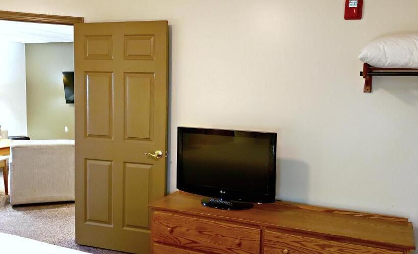 فندق على الطريق Lodging On The Square