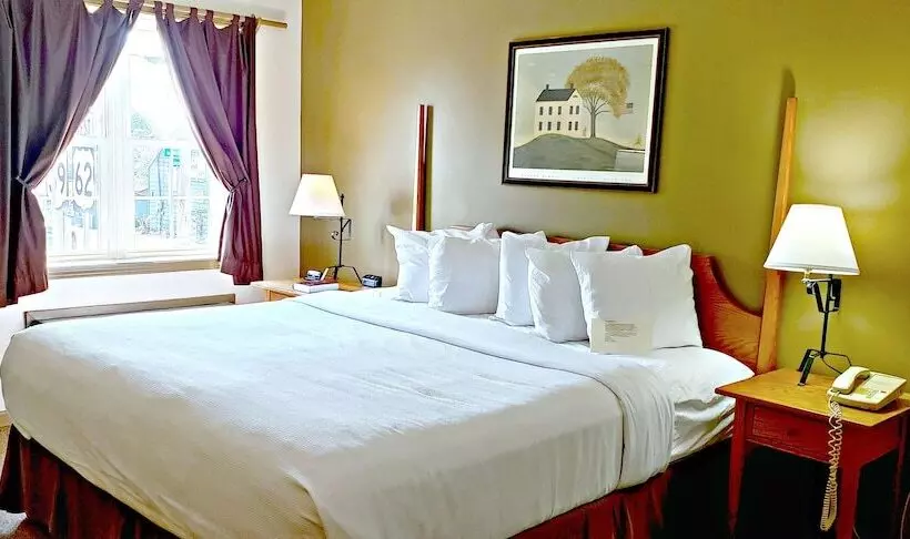 Motelli Lodging On The Square