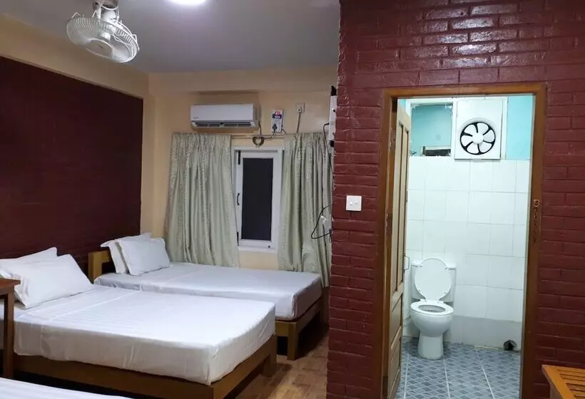 پانسیون Gold Star Guest House