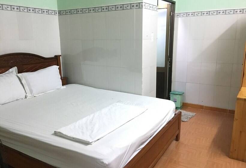 پانسیون Thanh Ngoc Motel