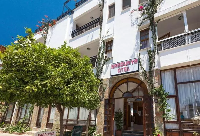 Sardunya Otel Arka Bä°na